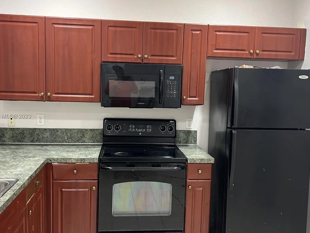 1953 Freeport Ln # 1953, Riviera Beach FL 33404