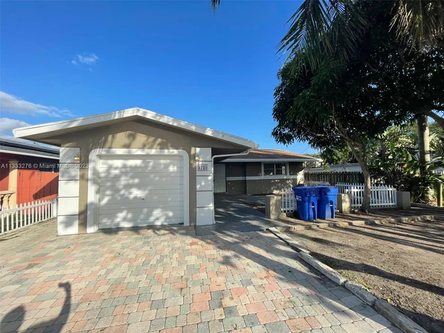 3720 NE 13th Ter, Pompano Beach FL 33064