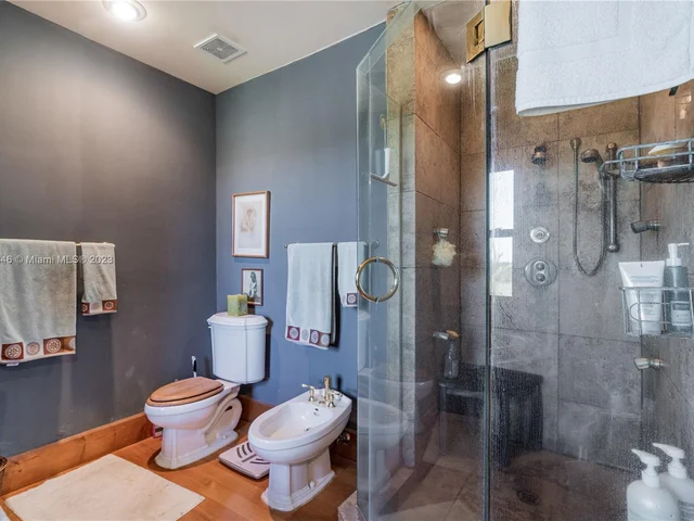 16825 SW 256th St, Homestead FL 33031