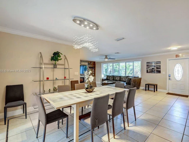 1228 Johnson St, Hollywood FL 33019