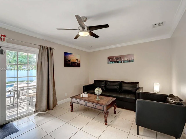 1228 Johnson St, Hollywood FL 33019