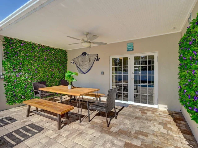 1228 Johnson St, Hollywood FL 33019