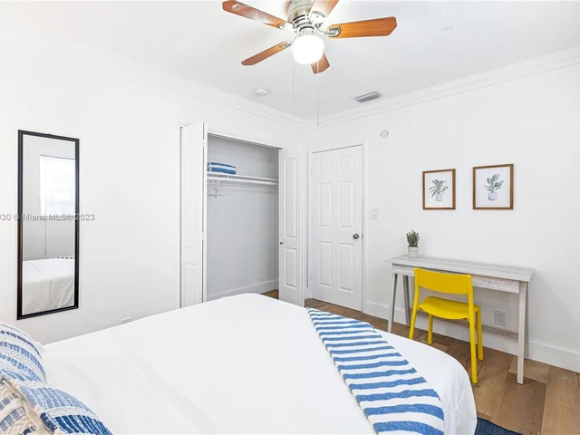 811 SW 4 St # 4, Fort Lauderdale FL 33312