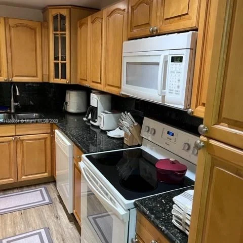 500 Three Islands Blvd # 109, Hallandale Beach FL 33009