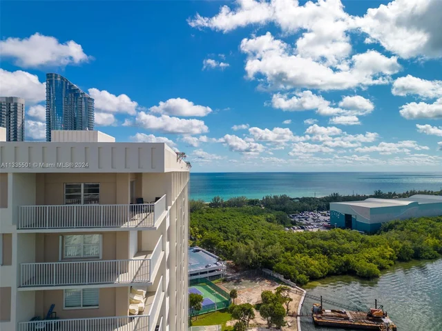 300 Bayview Dr # 210, Sunny Isles Beach FL 33160