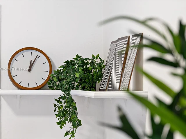 1304 NE 11th St # 1, Fort Lauderdale FL 33304