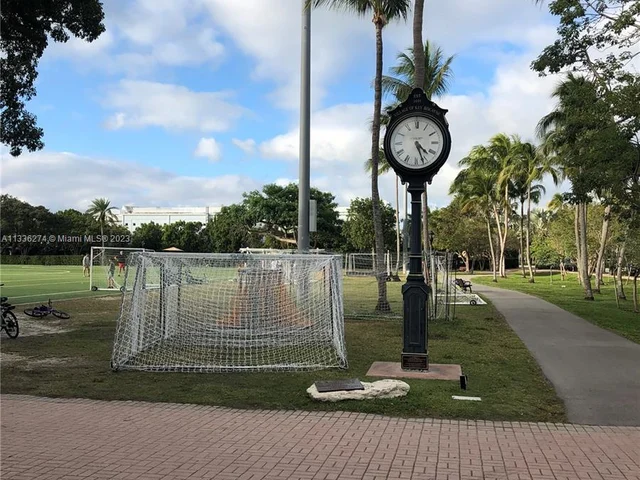 255 Sunrise Dr # 305, Key Biscayne FL 33149