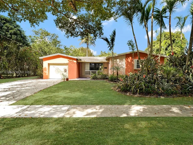 9111 SW 52nd St, Cooper City FL 33328