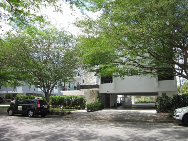 810 Salzedo St # 31, Coral Gables FL 33134