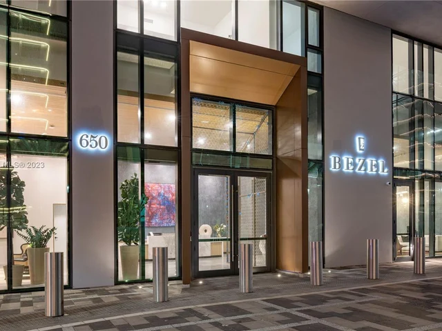 650 NE 2nd Ave # 506, Miami FL 33132