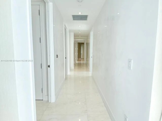 16901 Collins Ave # 1405, Sunny Isles Beach FL 33160