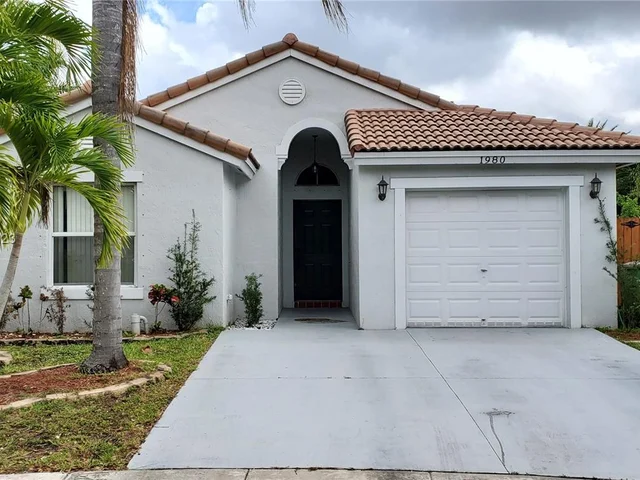 1980 SE 11th St # 1980, Homestead FL 33035