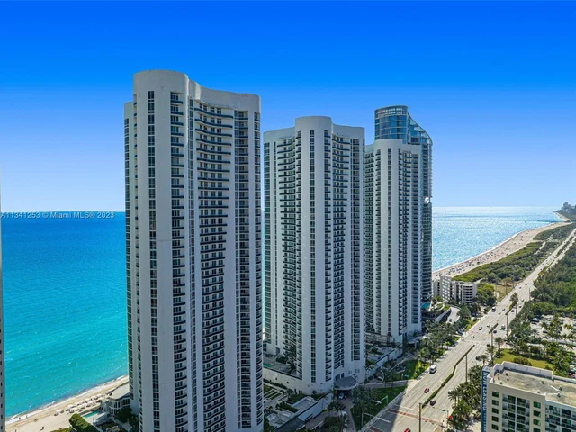 15901 Collins Ave # 902, Sunny Isles Beach FL 33160