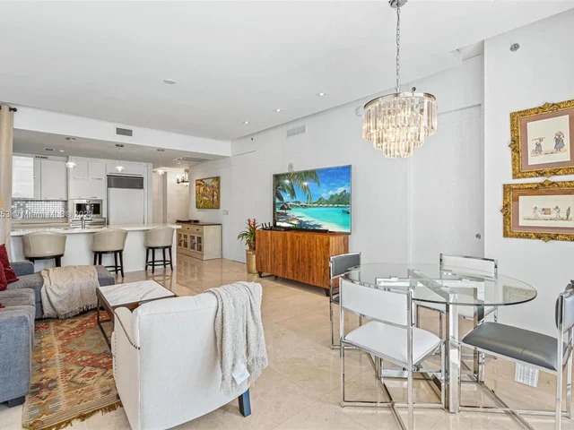 15901 Collins Ave # 902, Sunny Isles Beach FL 33160