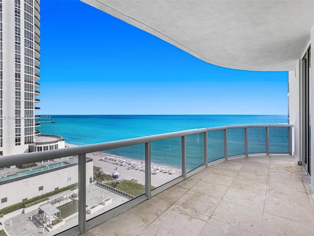 15901 Collins Ave # 902, Sunny Isles Beach FL 33160