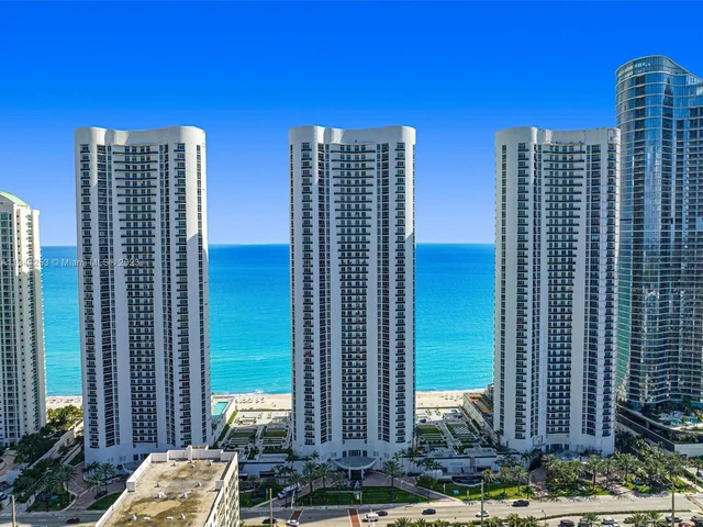 15901 Collins Ave # 902, Sunny Isles Beach FL 33160