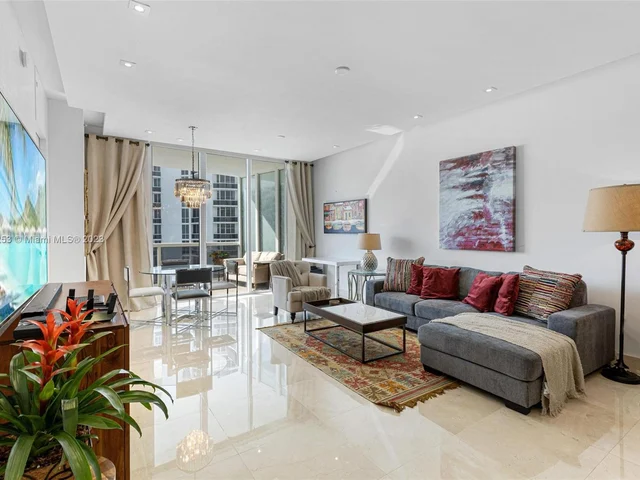 15901 Collins Ave # 902, Sunny Isles Beach FL 33160