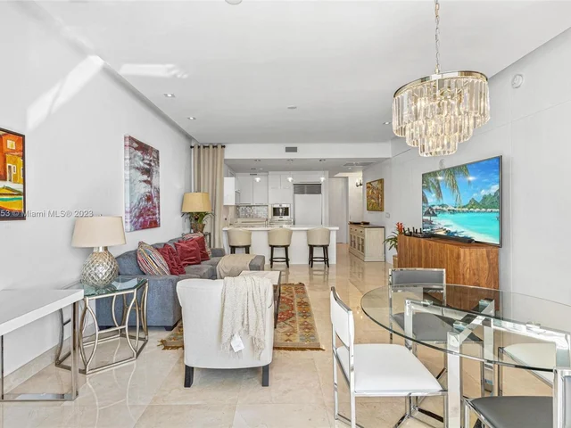 15901 Collins Ave # 902, Sunny Isles Beach FL 33160