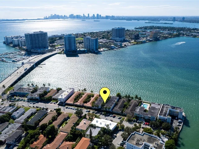 2180 Bay Dr # 6B, Miami Beach FL 33141