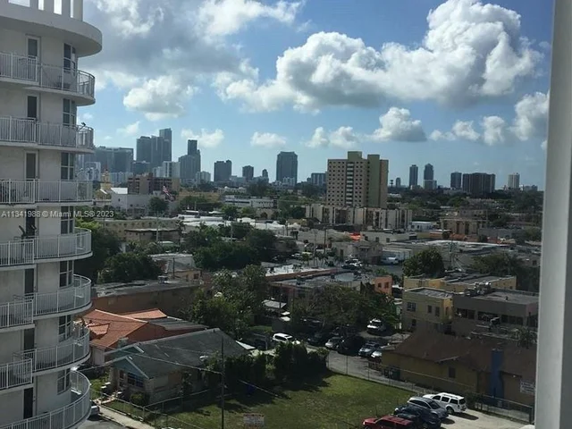218 NW 12th Ave # 905, Miami FL 33128