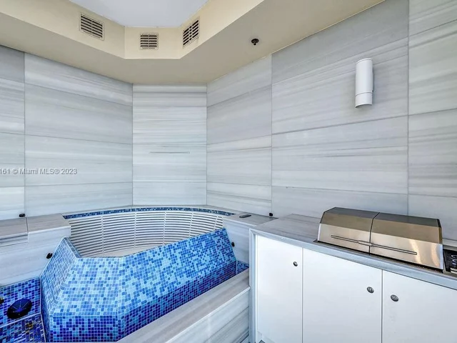 17901 Collins Ave # 3605, Sunny Isles Beach FL 33160