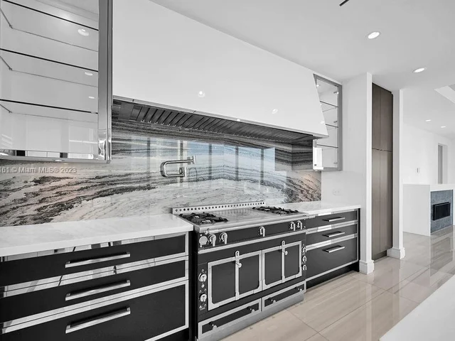 17901 Collins Ave # 3605, Sunny Isles Beach FL 33160