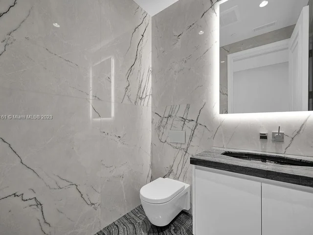 17901 Collins Ave # 3605, Sunny Isles Beach FL 33160