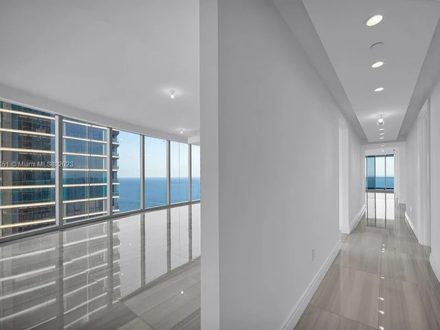 17901 Collins Ave # 3605, Sunny Isles Beach FL 33160