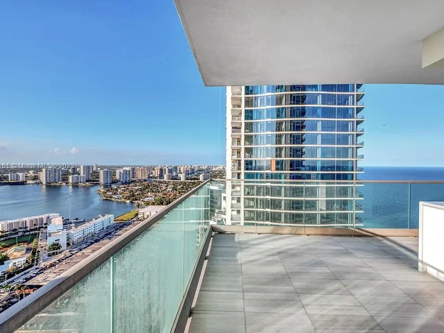 17901 Collins Ave # 3605, Sunny Isles Beach FL 33160