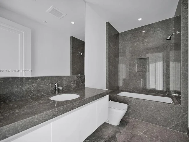 17901 Collins Ave # 3605, Sunny Isles Beach FL 33160