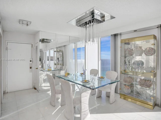 2030 S Ocean Dr # 2112, Hallandale Beach FL 33009