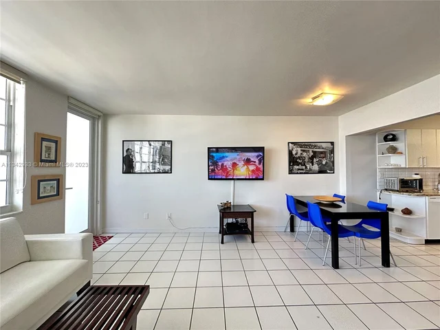 100 Lincoln Rd # 1012, Miami Beach FL 33139