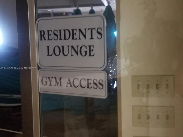 3725 S Ocean Dr (April 9 ONLY) # 921, Hollywood FL 33019