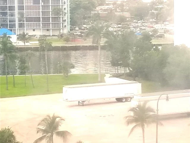 3725 S Ocean Dr (April 9 ONLY) # 921, Hollywood FL 33019