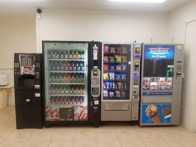 3725 S Ocean Dr (April 9 ONLY) # 921, Hollywood FL 33019