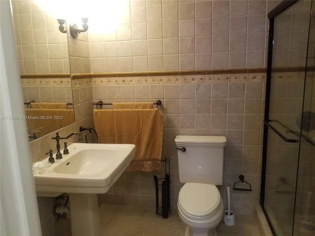 3725 S Ocean Dr (April 9 ONLY) # 921, Hollywood FL 33019