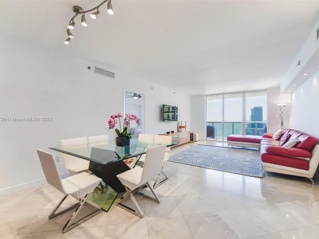 1830 S Ocean Dr # 3303, Hallandale Beach FL 33009