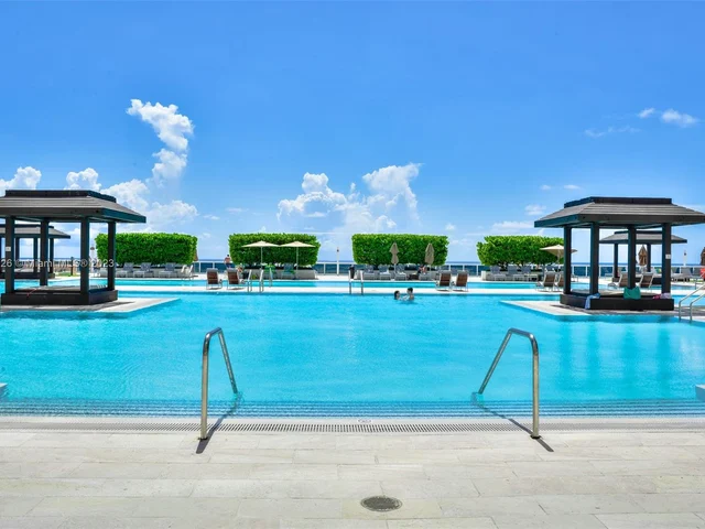 1830 S Ocean Dr # 3303, Hallandale Beach FL 33009