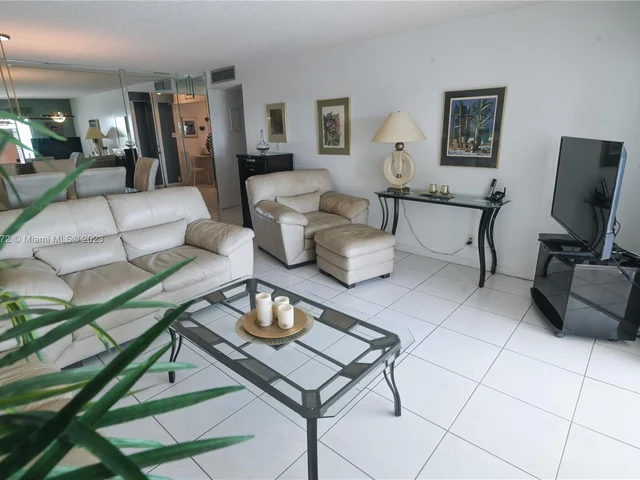 111 SE 3rd Ave # 507, Dania Beach FL 33004