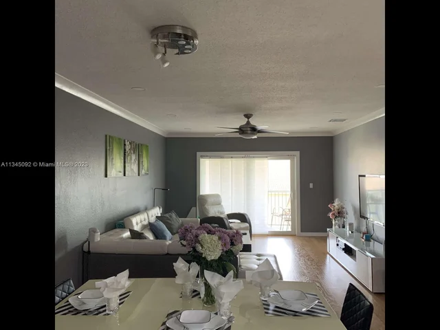 2980 Riverside Dr # 3, Coral Springs FL 33065