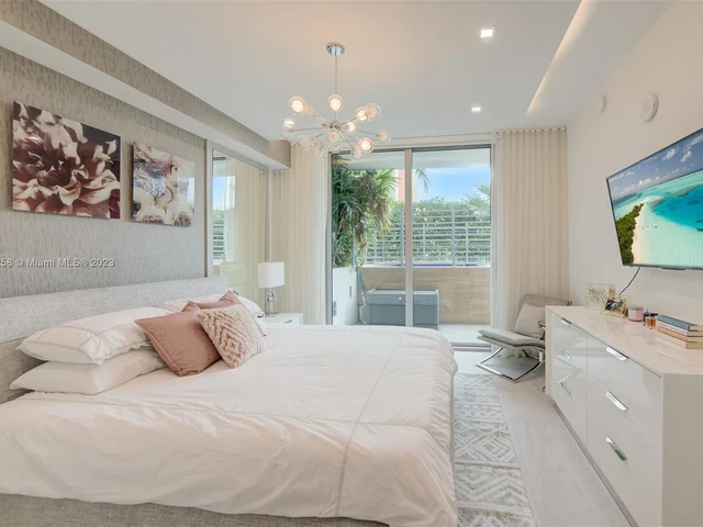 330 Sunny Isles Blvd # 503, Sunny Isles Beach FL 33160