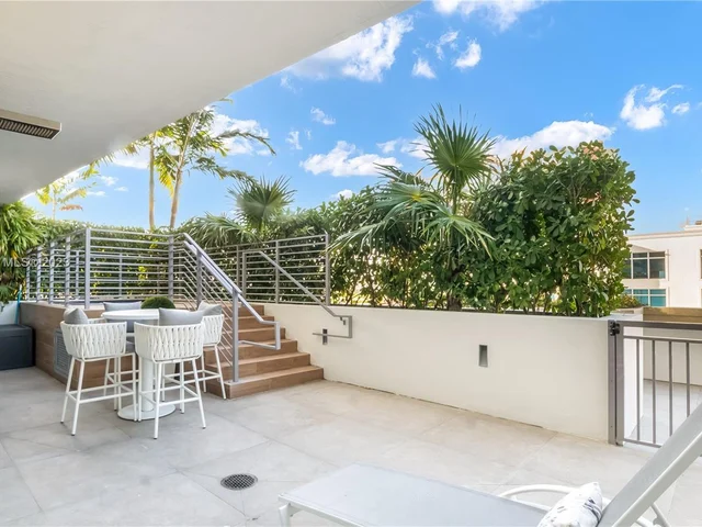 330 Sunny Isles Blvd # 503, Sunny Isles Beach FL 33160