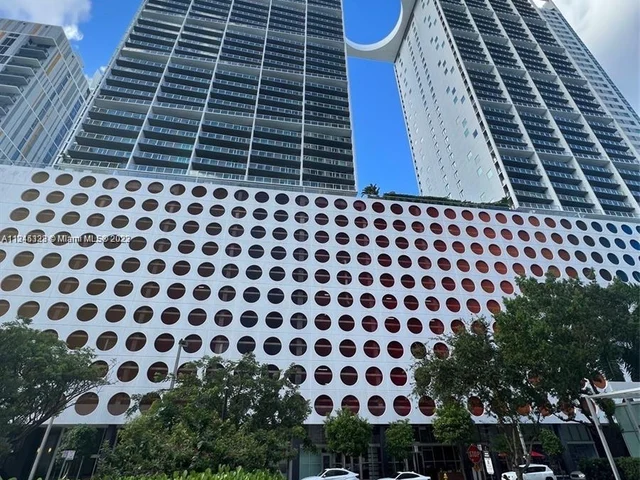 55 SE 6th St # 1100, Miami FL 33131