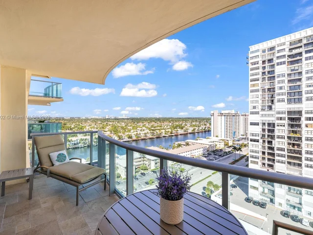 2501 S Ocean Dr, Hollywood FL 33019