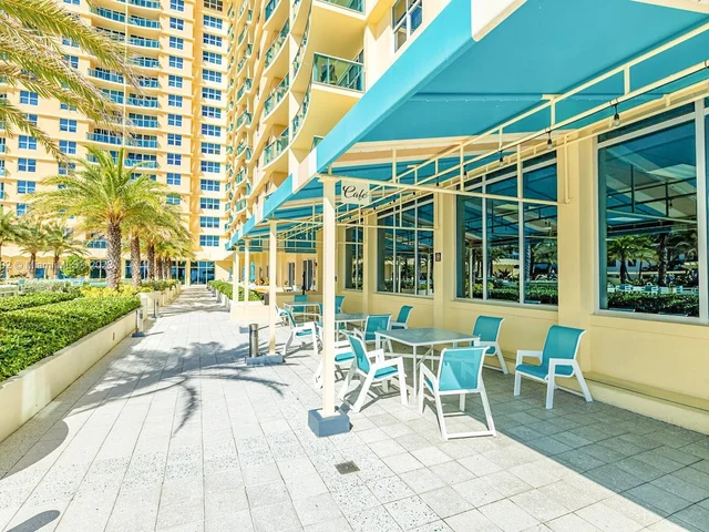 2501 S Ocean Dr, Hollywood FL 33019