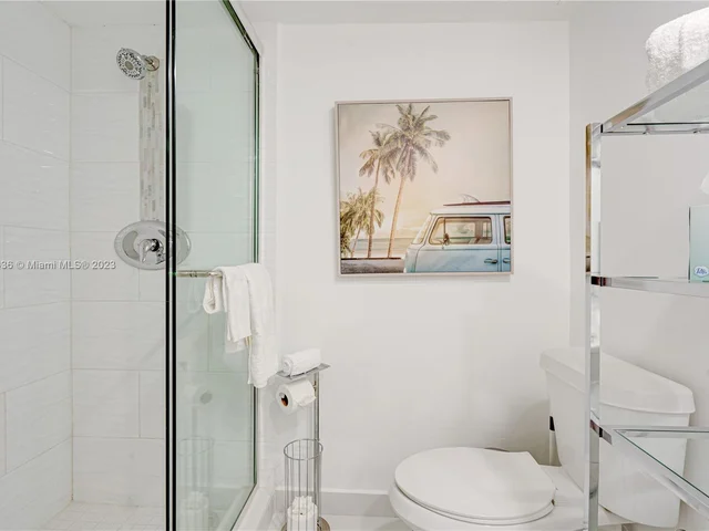 5225 Collins Ave # 1608, Miami Beach FL 33140