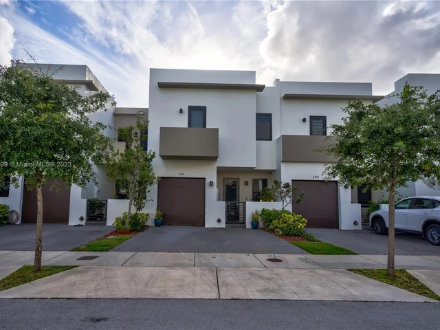 488 SW 91st Ave, Miami FL 33174