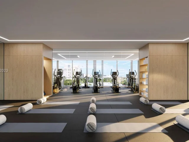 500 Alton # 1203, Miami Beach FL 33139