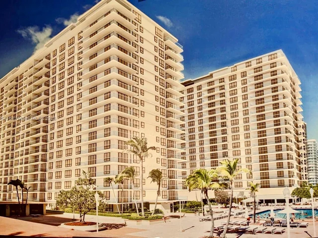 9801 Collins Ave # 3Z, Bal Harbour FL 33154