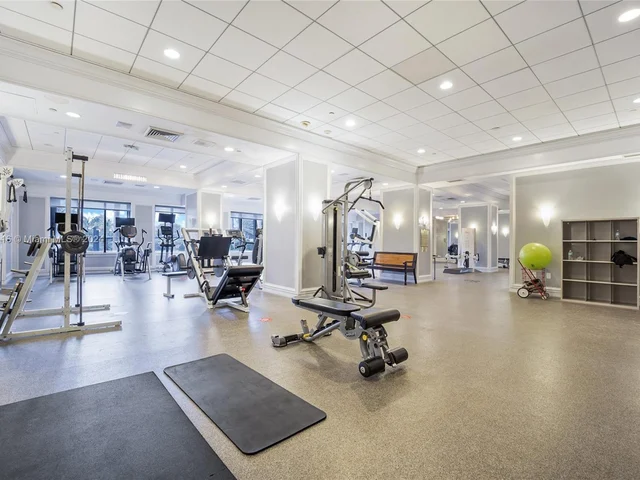 9801 Collins Ave # 3Z, Bal Harbour FL 33154